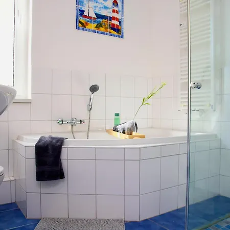 Garten, Terrasse, 93 M2, 5 Min Bis Zur Warnow Rostock